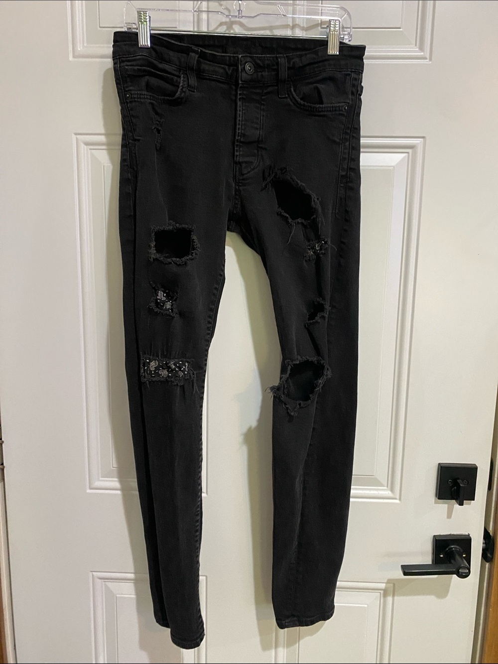 Forever 21 Black Skinny Distressed Jeans for Men